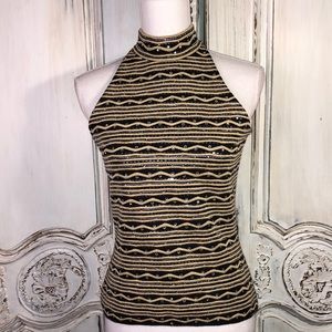 St. John by Marie Gray Cut In Sleeveless Turtleneck Studded Back Zip Top 🔥🎄